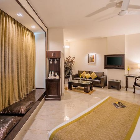Hotel Shanti Palace Mahipalpur Új-Delhi Kültér fotó