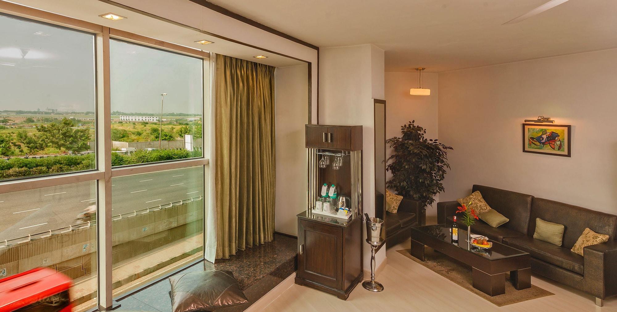 Hotel Shanti Palace Mahipalpur Új-Delhi Kültér fotó