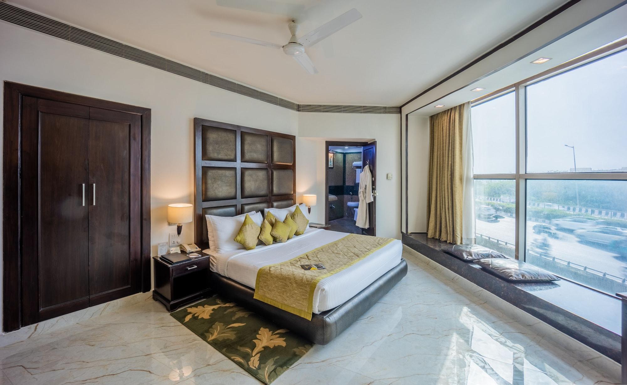 Hotel Shanti Palace Mahipalpur Új-Delhi Kültér fotó