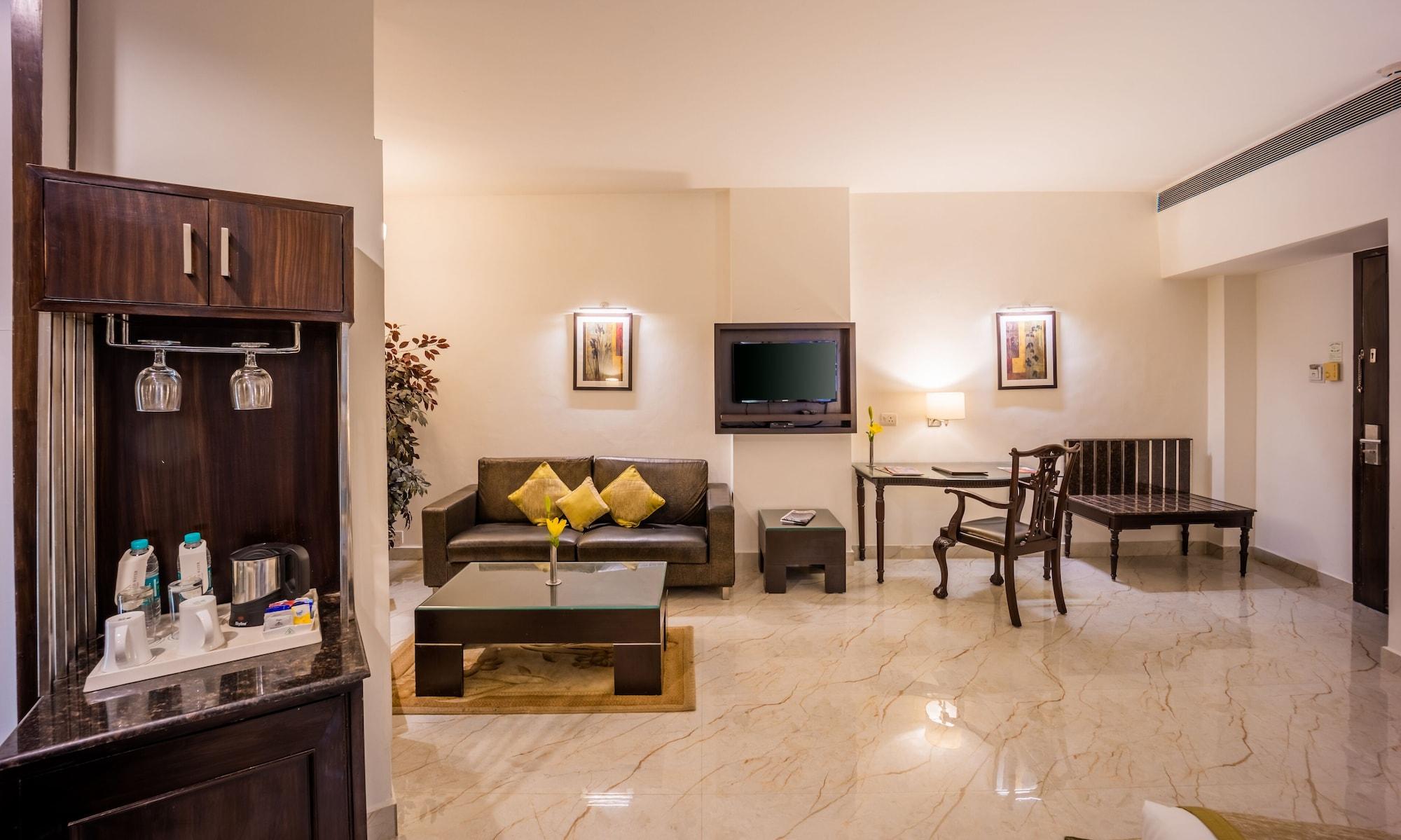 Hotel Shanti Palace Mahipalpur Új-Delhi Kültér fotó